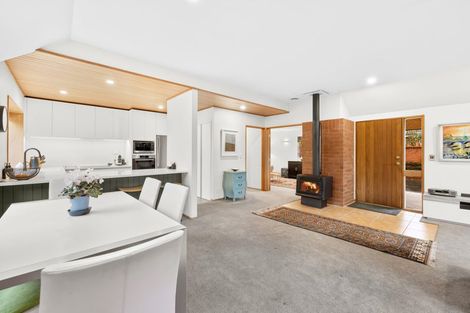 Photo of property in 2/6 Chepstow Avenue, Fendalton, Christchurch, 8052