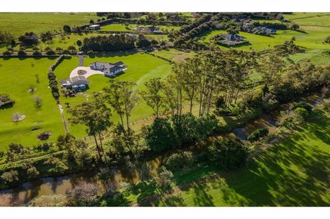 Photo of property in 129 Waitotara Drive, Waipapa, 0230