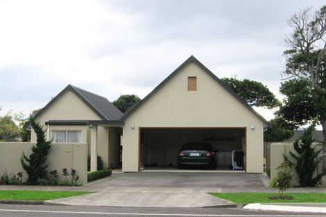 Photo of property in 51 Kapanui Road, Waikanae, 5036