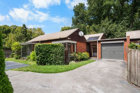 Photo of property in 2/9 Ludecke Place, Sockburn, Christchurch, 8042