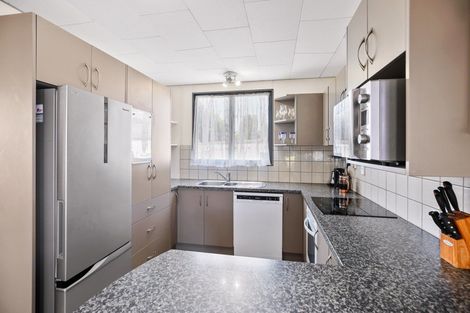 Photo of property in 6 Balmerino Crescent, Pukete, Hamilton, 3200