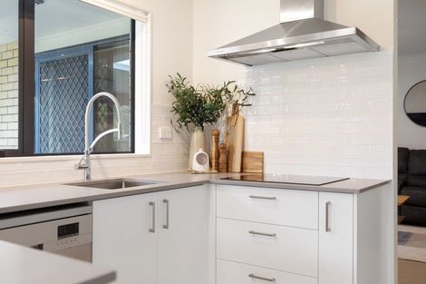 Photo of property in 215 Cheyne Road, Pyes Pa, Tauranga, 3112