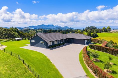 Photo of property in 308 Owhiwa Road, Parua Bay, Onerahi, 0192
