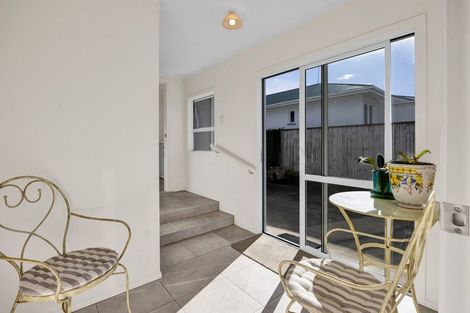 Photo of property in 96 Argyle Street, Hawera, 4610