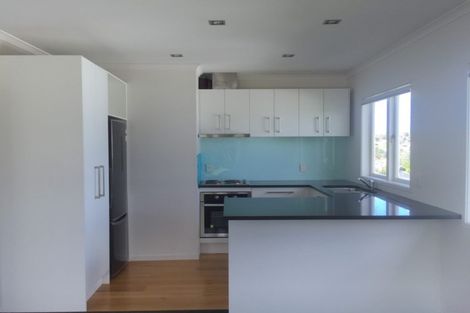 Photo of property in 1/62 Sycamore Drive, Sunnynook, Auckland, 0620