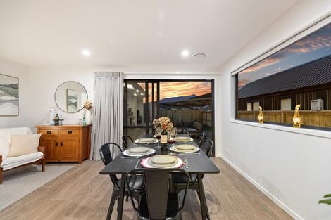 Photo of property in 22 Cheviot Street, Jacks Point, 9371