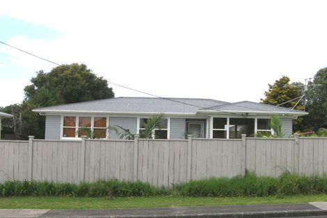 Photo of property in 253 Rangatira Road, Beach Haven, Auckland, 0626