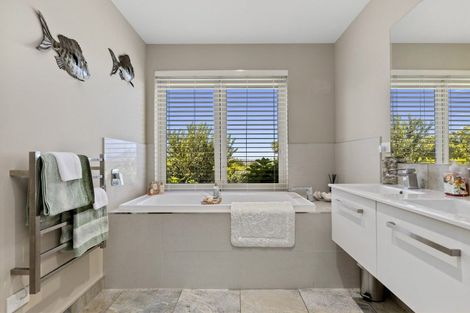 Photo of property in 35 Blue Ridge Drive, Acacia Bay, Taupo, 3385