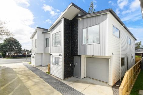 Photo of property in 527c Pakuranga Road, Howick, Auckland, 2010
