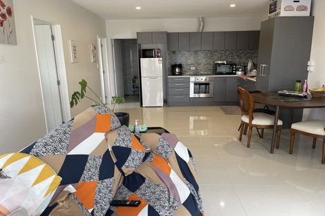 Photo of property in 15b Glendhu Road, Bayview, Auckland, 0629