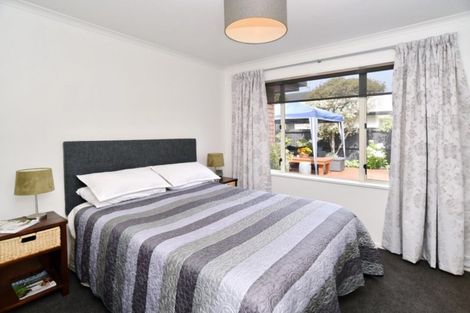 Photo of property in 4 Rue De La Mare, Parklands, Christchurch, 8083