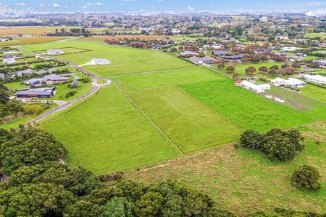 Photo of property in 35 Woven Stone Way, Ohau, 5570