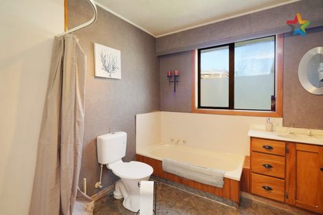 Photo of property in 65 Inglewood Road, Hawthorndale, Invercargill, 9810