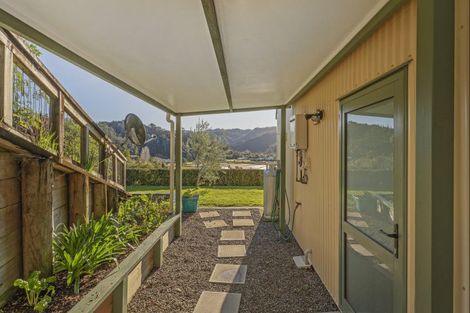 Photo of property in 11 Patton Place, Tairua, 3508