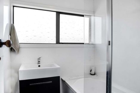 Photo of property in 4 Charisma Court, Kelvin Grove, Palmerston North, 4414