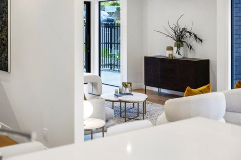 Photo of property in 15a Kinsale Avenue, Glendowie, Auckland, 1071