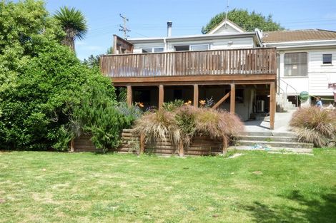 Photo of property in 1 Armstrong Street, Balclutha, 9230