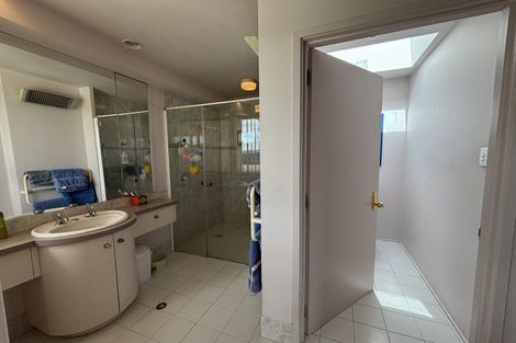 Photo of property in 174 Awamoa Road, Holmes Hill, Oamaru, 9492