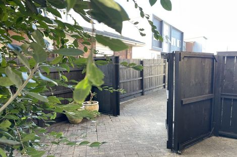 Photo of property in 2/41 Macleans Road, Bucklands Beach, Auckland, 2014