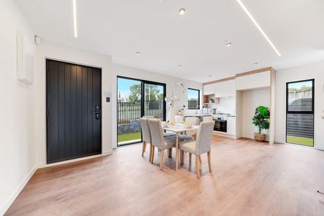 Photo of property in 1/30 Wellesley Road, Mangere Bridge, Auckland, 2022