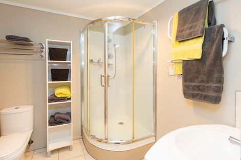 Photo of property in 60 Scott Road, Stanmore Bay, Whangaparaoa, 0932