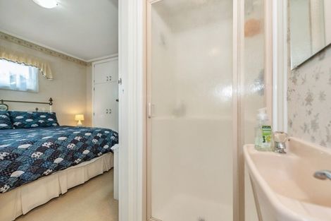 Photo of property in 9 Minchin Crescent, St Andrews, Hamilton, 3200