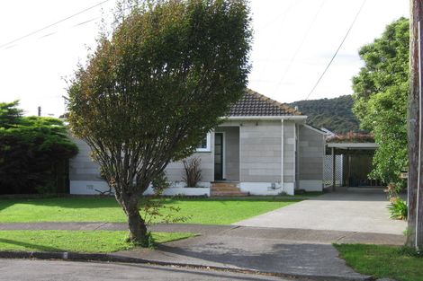 Photo of property in 6 Welch Grove, Taita, Lower Hutt, 5011
