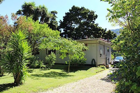 Photo of property in 50 Totara Avenue, Collingwood, 7073