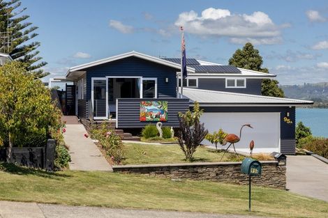 Photo of property in 95a Harbour View Road, Omokoroa, 3114
