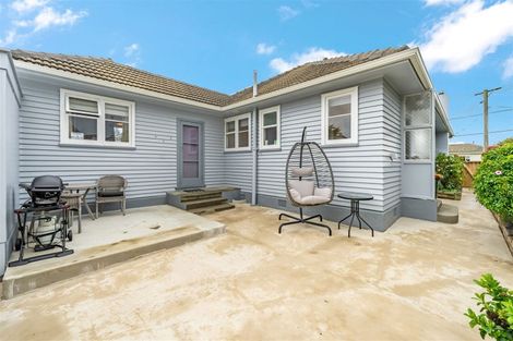 Photo of property in 42 Porutu Street, Fairfield, Lower Hutt, 5011