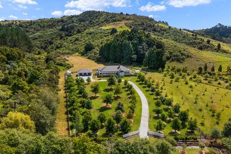 Photo of property in 33 Edgerley Road, Kaipara Flats, Warkworth, 0981