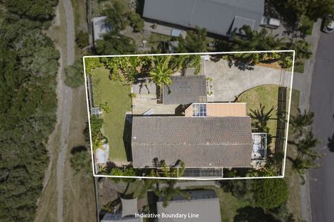 Photo of property in 4 Standish Place, Bayview, Auckland, 0629