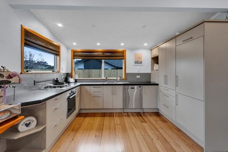 Photo of property in 44 Dorset Avenue, Westown, New Plymouth, 4310