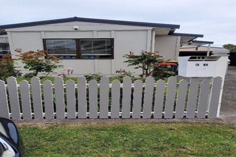 Photo of property in 30b Robinson Avenue, Holdens Bay, Rotorua, 3010