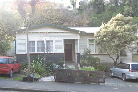 Photo of property in 59 Milton Road, Bluff Hill, Napier, 4110