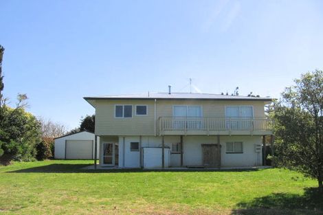 Photo of property in 6 Hardy Place, Cooks Beach, Whitianga, 3591