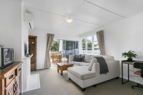 Photo of property in 47 Naenae Road, Naenae, Lower Hutt, 5011