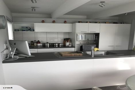 Photo of property in 12a Cavalry Close, Crofton Downs, Wellington, 6035