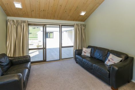 Photo of property in 49 Harper Road, Waimarama, 4294