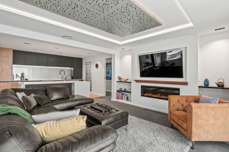 Photo of property in 15 Bracken Street, Arrowtown, 9302