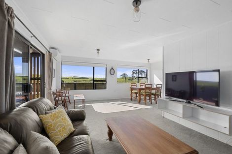 Photo of property in 47 King Street, Waitara, 4320