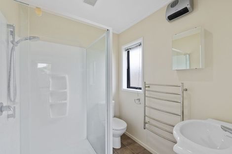 Photo of property in 9 Forbes Street, Pegasus, 7612