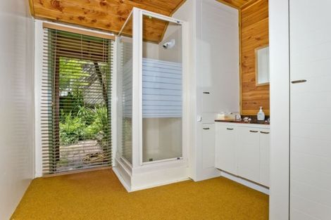 Photo of property in 187 Manuka Road, Bayview, Auckland, 0629