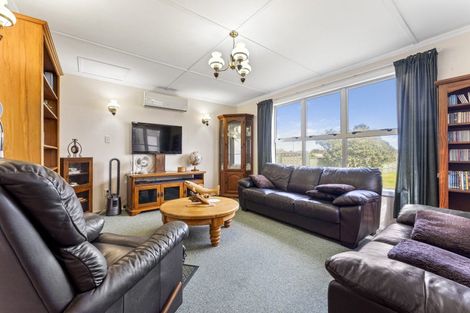 Photo of property in 29 Raukawa Street, Himatangi Beach, Foxton, 4891