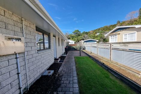 Photo of property in 25 Byron Street, Greymouth, 7805