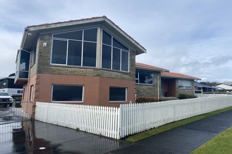 Photo of property in 3 Dixon Street, Oakura, 4314