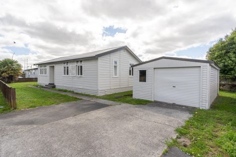 Photo of property in 143b Avalon Drive, Nawton, Hamilton, 3200
