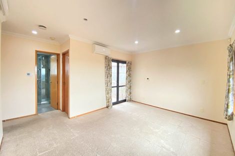 Photo of property in 12 Bragato Place, Chatswood, Auckland, 0626