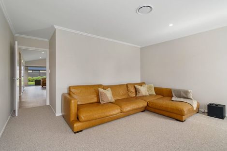 Photo of property in 13 Terry Came Drive, Cambridge, 3434