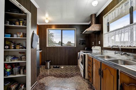 Photo of property in 14 Tayler Street, Eltham, 4322